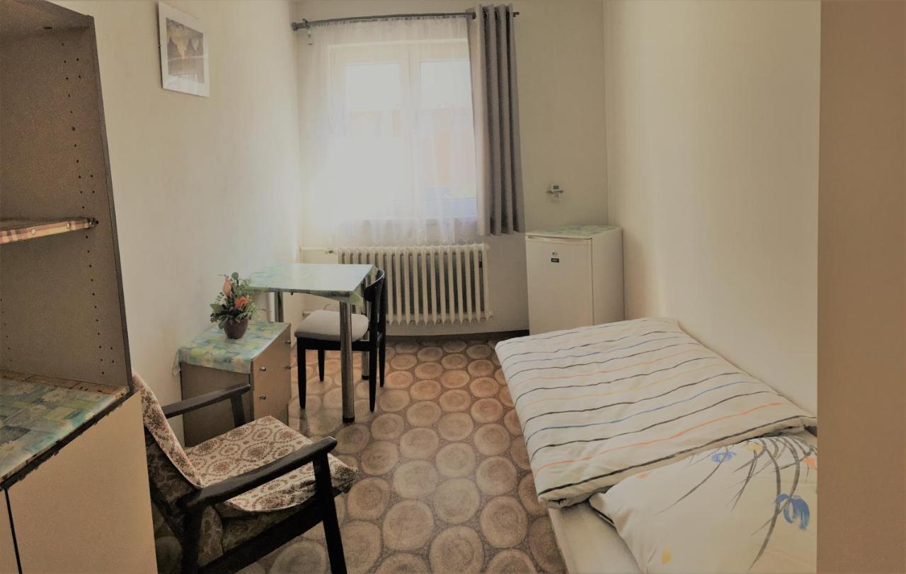 Ubytování U Ropáků Horní Slavkov Exterior foto